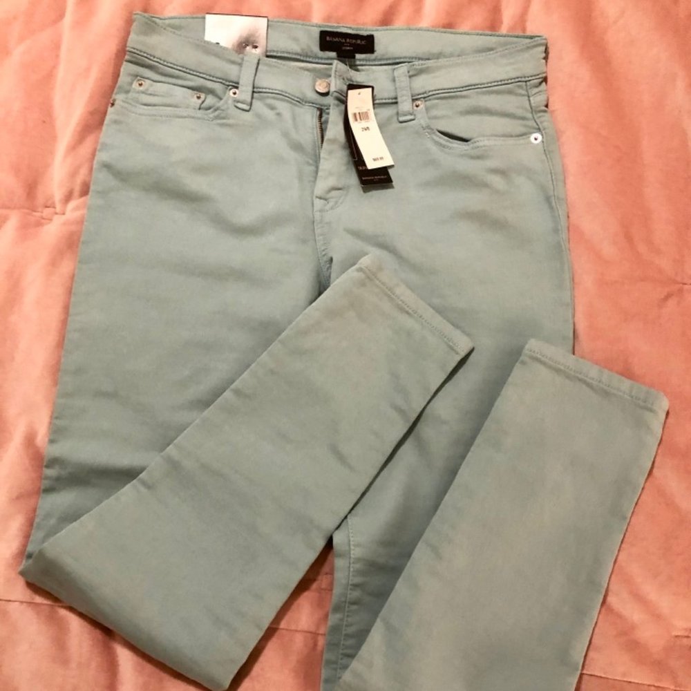 BRAND NEW - Skinny Jeans